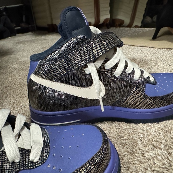 Nike Air Force 1 High Top Sneakers - Blue and Black - Picture 3 of 4